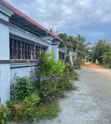 Chbar mon apartments