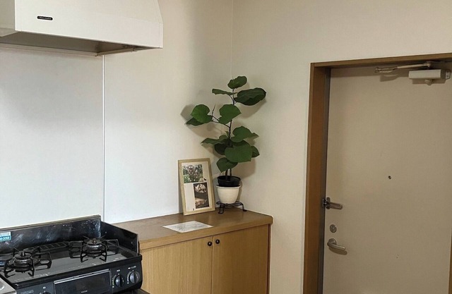 Cheap price nonsmoking 40m110 people 2DK with bath and toilet good condition / Izu Shizuoka