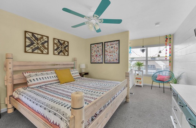 Cheerful 1BR on the Island w/ King Bed
