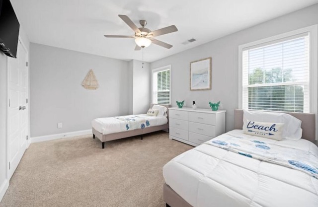 Cheerful 3bdrm with Beach Vibes, Slps 9, Spacious
