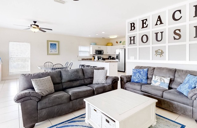 Cheerful Home w/ Screened Porch & Decks - Walk to the Beach & Shared Pool/Tennis