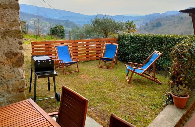 Agréable maison de vacances à Poggio avec jardin privé