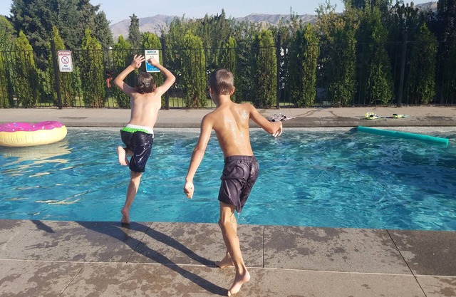 Retraite dans la région viticole de Chelan, avec piscine, distance de marche du lac et du vin