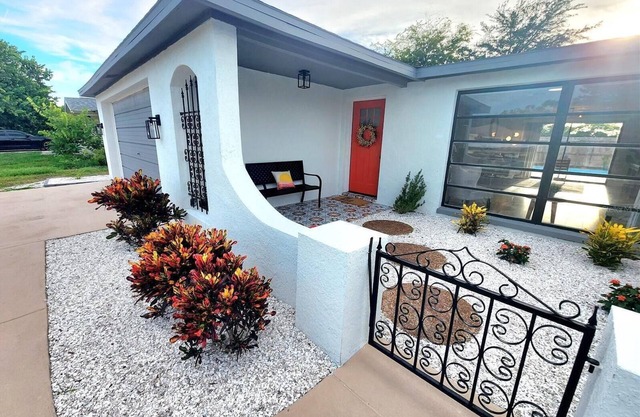 Cherry Creek Retreat-Pool Home