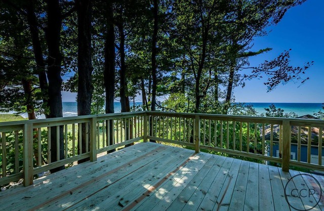 Cherry Surf, a Stunning Coastal Home on the Water. Don't Miss Out!