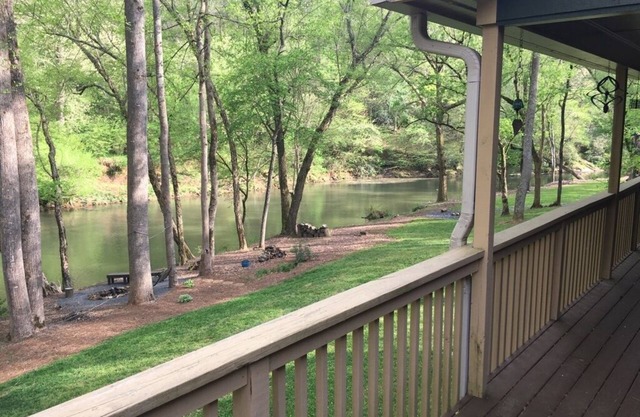 Chestatee River Cottage