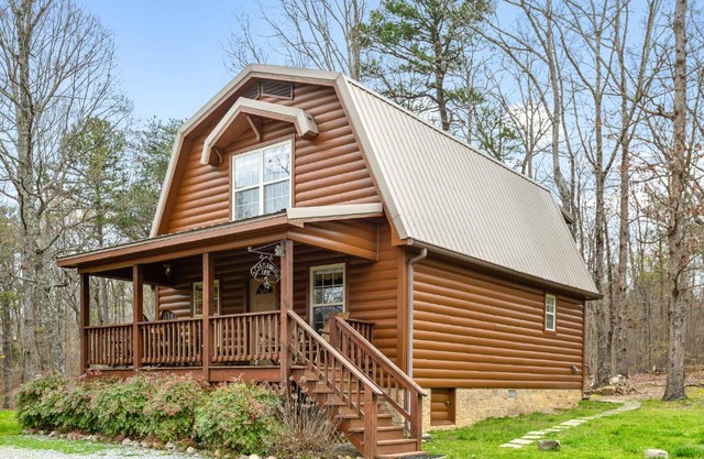 Chestnut Oak Cottage