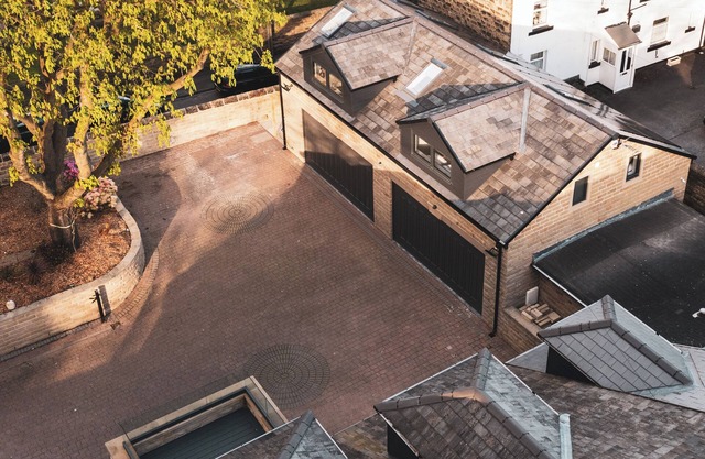 Stunning Annex Apartment, pool, steam room and Gym