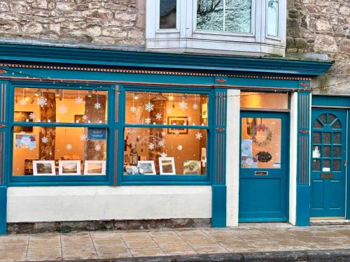 Cheviot House Gallery And Guest Rooms