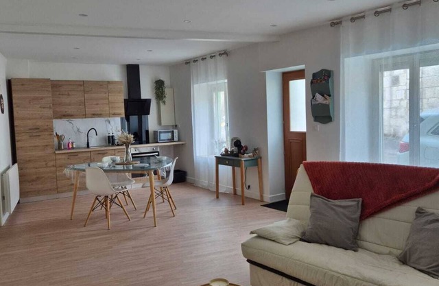Chez Jean, maison pour quatre personnes dans un village au cœur de la Meuse