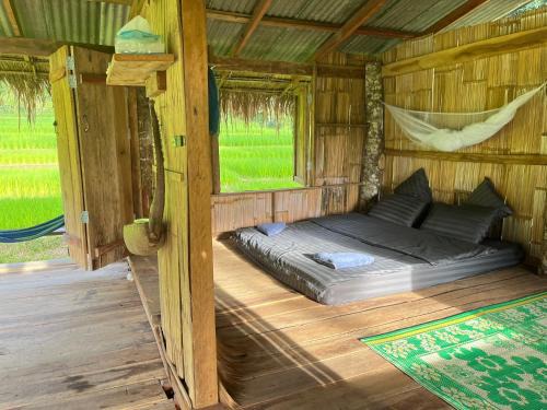 Chibacall ชิบะคอล, Karen Mountain Hideaway Homestay