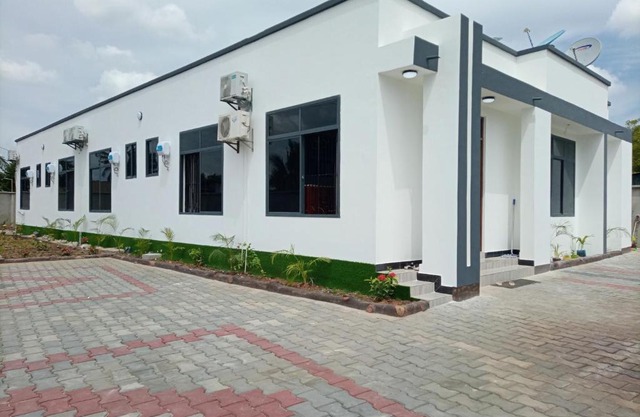 Chibuba Transit Lodge