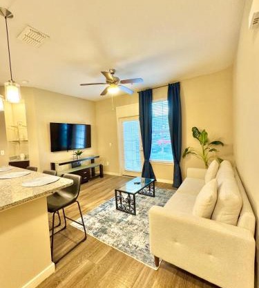 Chic 1-Bedroom Apt in Lake Nona