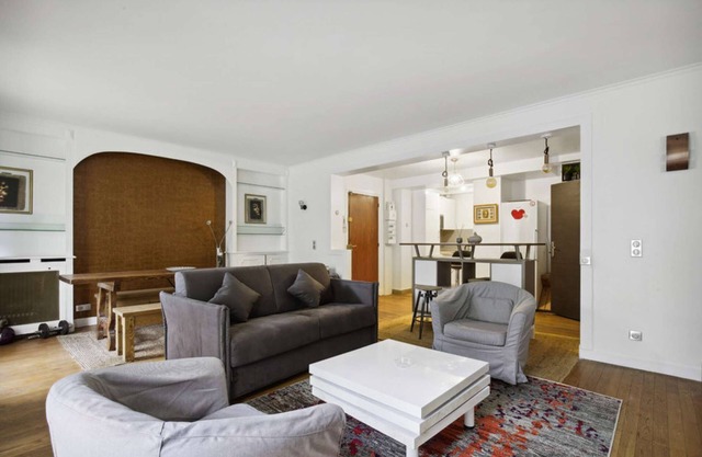 Appartement chic et spacieux avec piano et terrasse