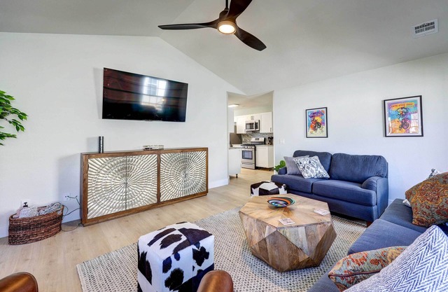 Chic Bentonville Home w/ Patio & Fire Pit!