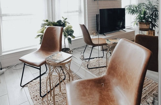 Chic Boho Bungalow - Charming 2-Bedroom 15 minutes from AT&T Stadium