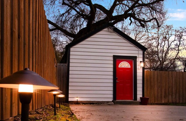 Modern Private Guesthouse Near Downtown Chico