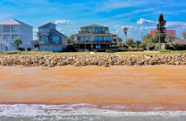 Chic Home: Ocean Views, Hot Tub & Game Room!