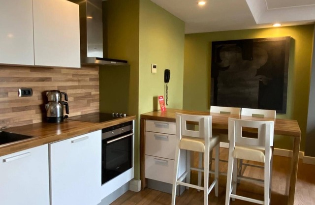 Chic hotel suite with AC, WiFi in enchanting Istanbul