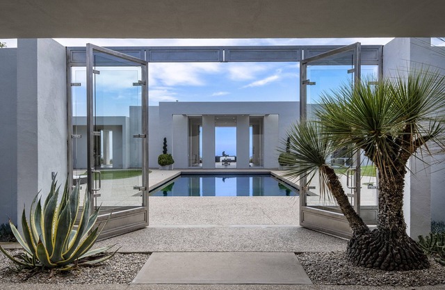 Chic Luxury Estate on 50 Private Acres
