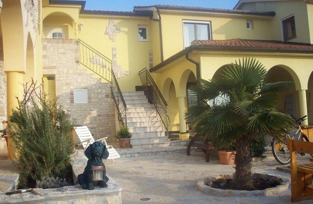 appartements adaptés aux enfants à Porec - mer Animaux accueillie-