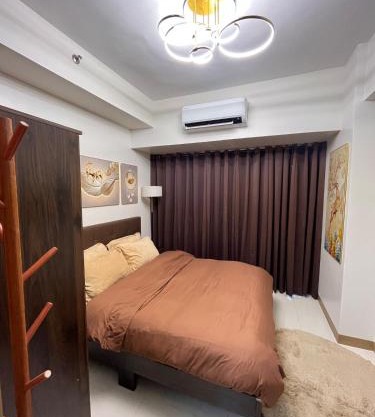 Chino Roces Makati - Red Residences