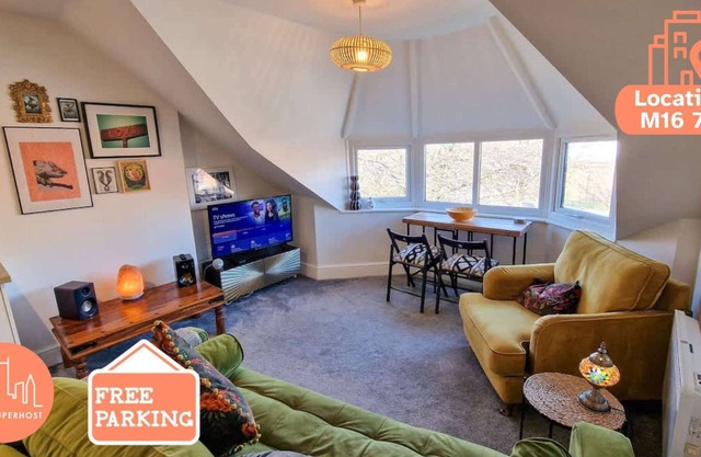 Chorlton Home By City SuperHost
