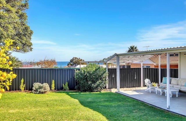 Christies Grove Seaside Bliss near McLaren Vale