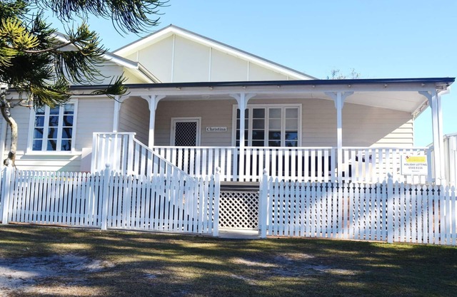 Christina Cottage - South West Rocks, NSW