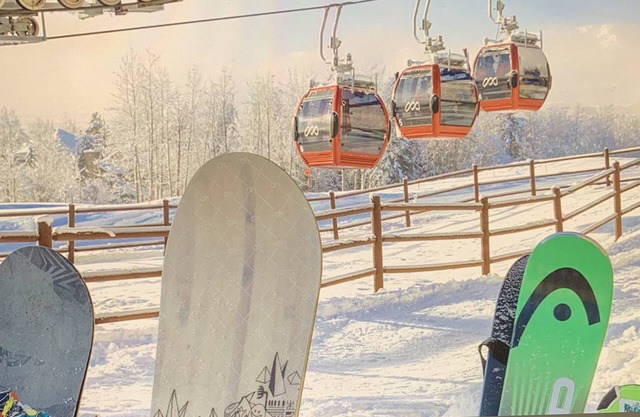 Christmas & New Year Ski In/Ski Out - Beautiful 2 bedroom resort condo-Sleep 8!