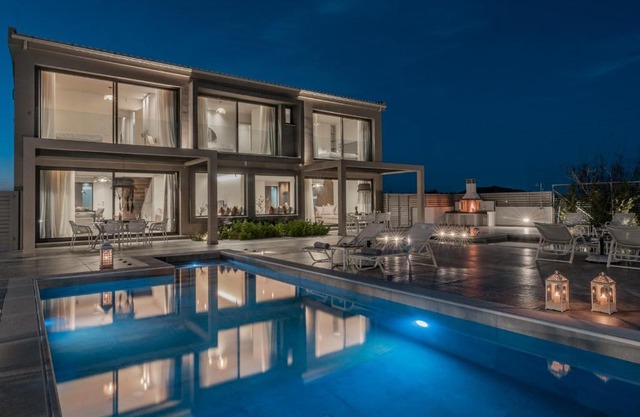 Chrysothemis Villas