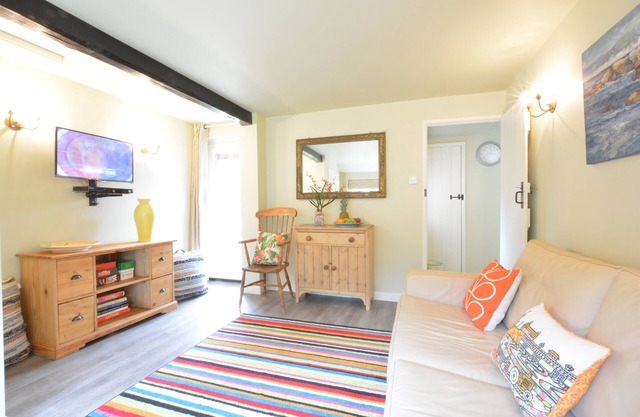 CHURCH FARM COTTAGE, DUNWICH, pet friendly in Westleton