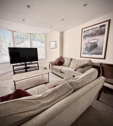 Churchgate Apartment