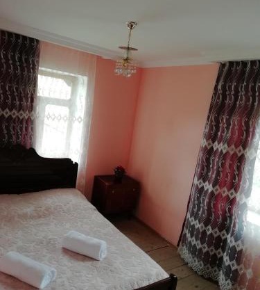 Chvibiani Guesthouse & Bar
