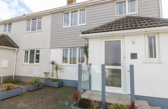 Chy Kerris, Carbis Bay