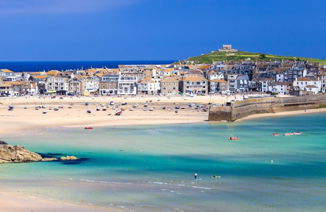 Chy Kerris, Carbis Bay