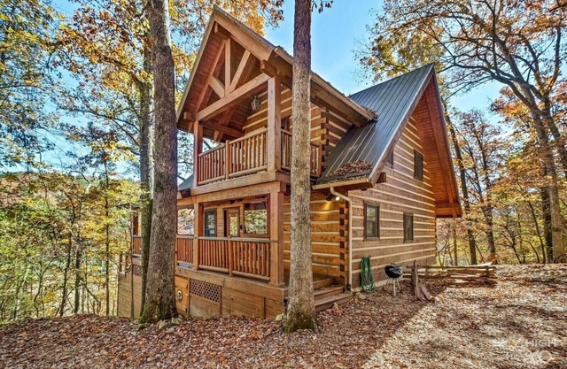 Cinnamon Valley - 'The Elk Lodge'