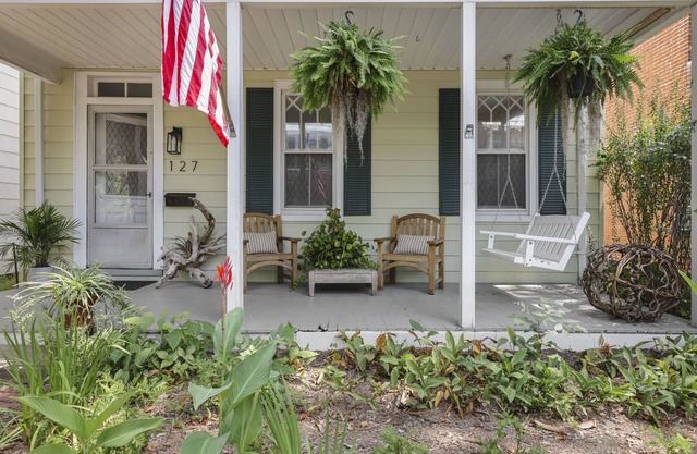 Circa 1900 Home in the Heart of Historic Downtown Chestertown
