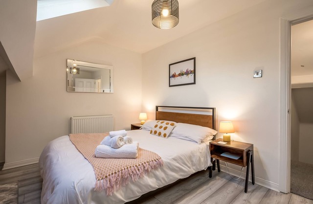 City Centre Victorian Townhouse - StayByNumbers