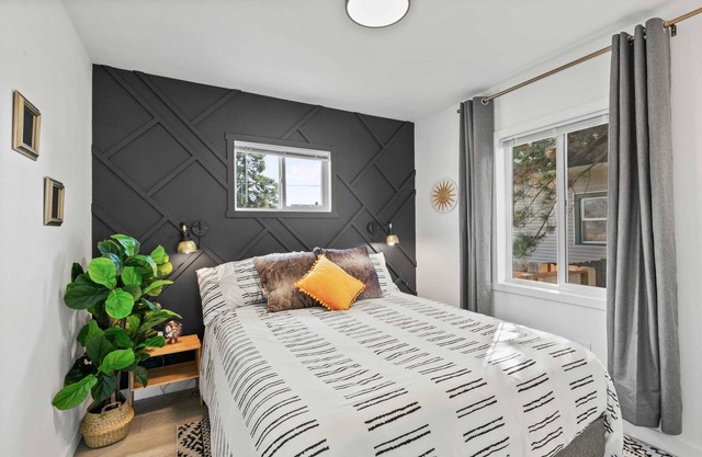 Bungalow 29 / Chic / Mins To Dwntwn / Pet Friendly