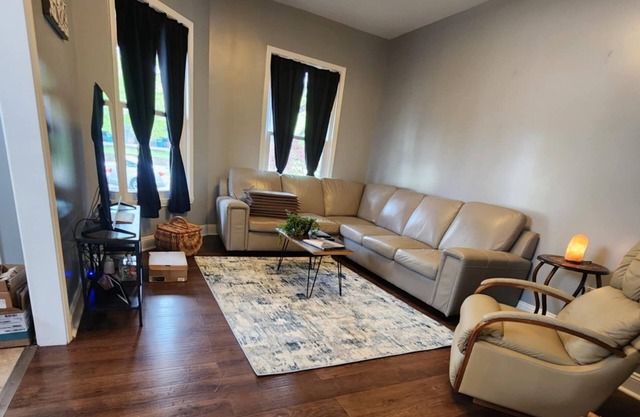 City Escape in Indy’s New North SidenGreat for Traveling Nurses