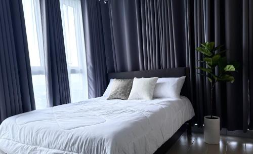 City Lights Apartment in BGC