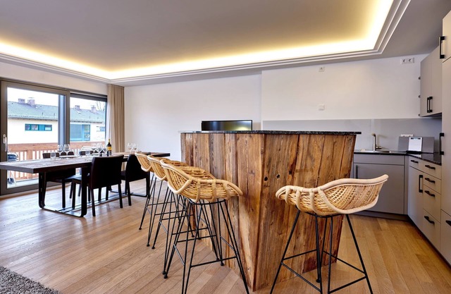 MODERNE avec FLAIR de TRADITION -126m² 2. OG - opt. 5 pers. - Southb couvert.