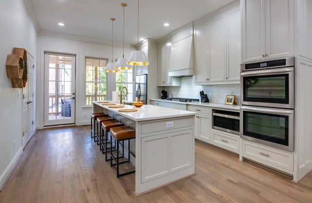 Cityscape Oasis at The Golden | Contemporary Design, Spectacular Sunset Views