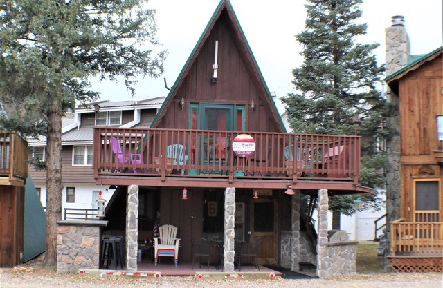 A-Frame Cabin, En ville, À distance de marche de tout, Près de Ski et Summer Area