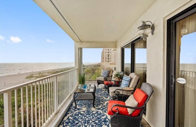 Panorama privé luxueux! Oceanfront Condo août Remise