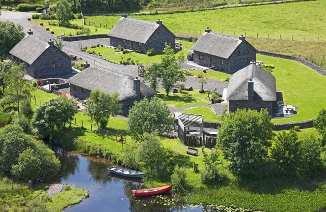 Clan Cottages