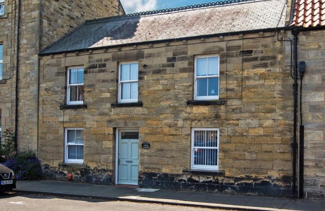 Clara's Cottage