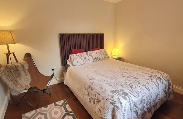 Clarin Rest, luxury private room, Clarinbridge Wild Atlantic Way, Galway.