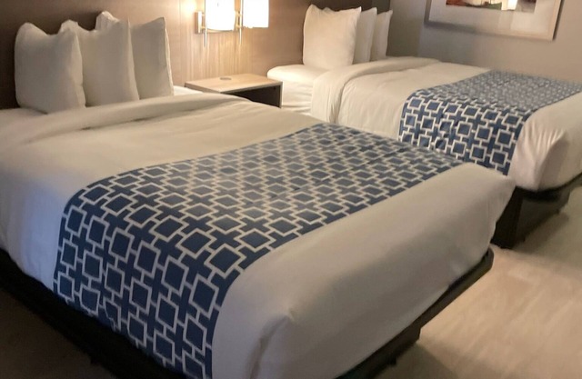 Clarion Inn & Suites and Convention Center